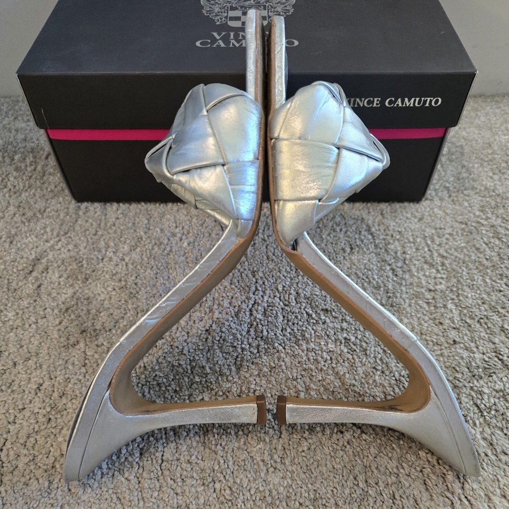 Vince Camuto Brelanie Silver Mule, Women's 11 - Picture 9 of 13